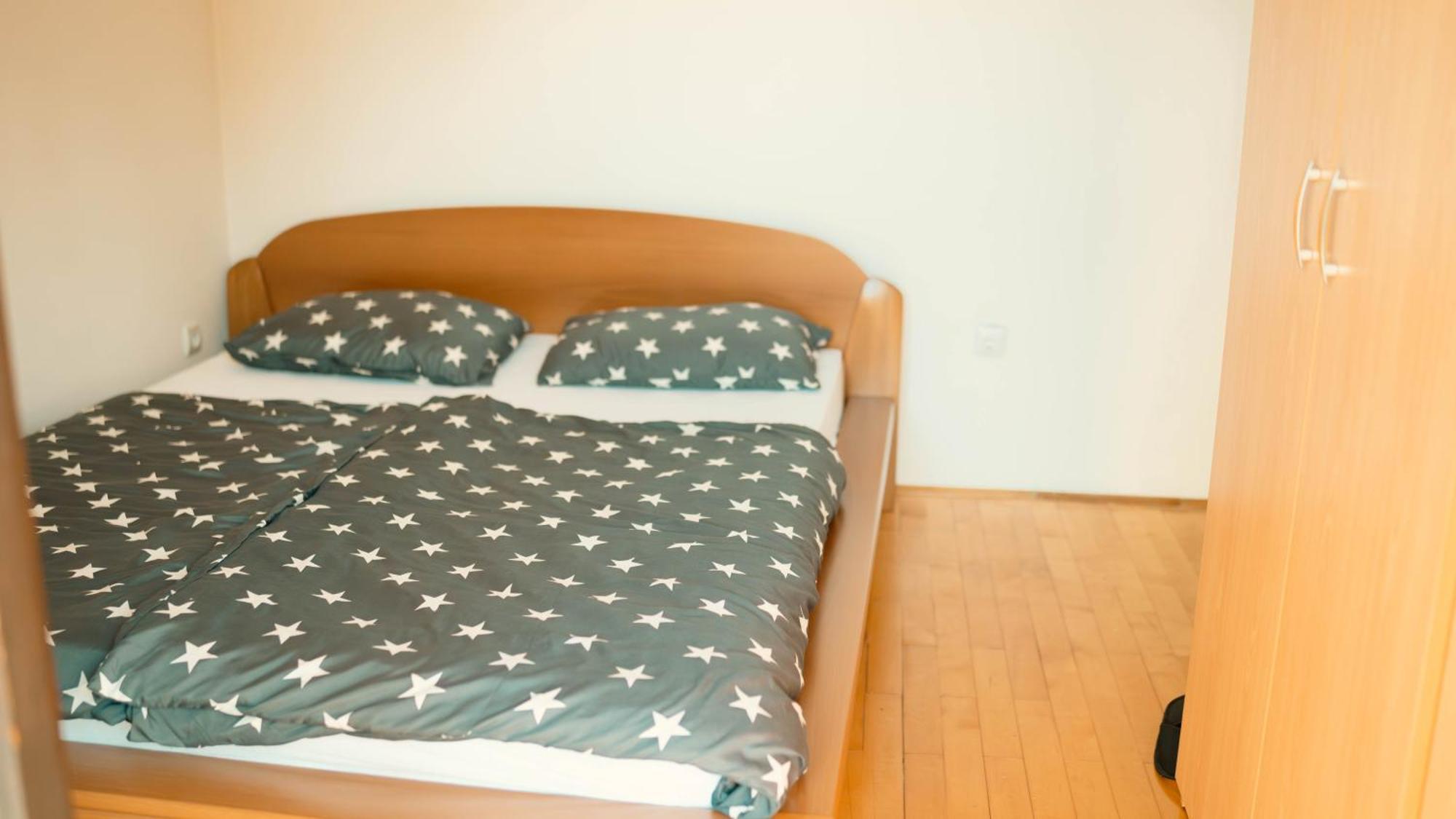 Hostel Тузла Экстерьер фото